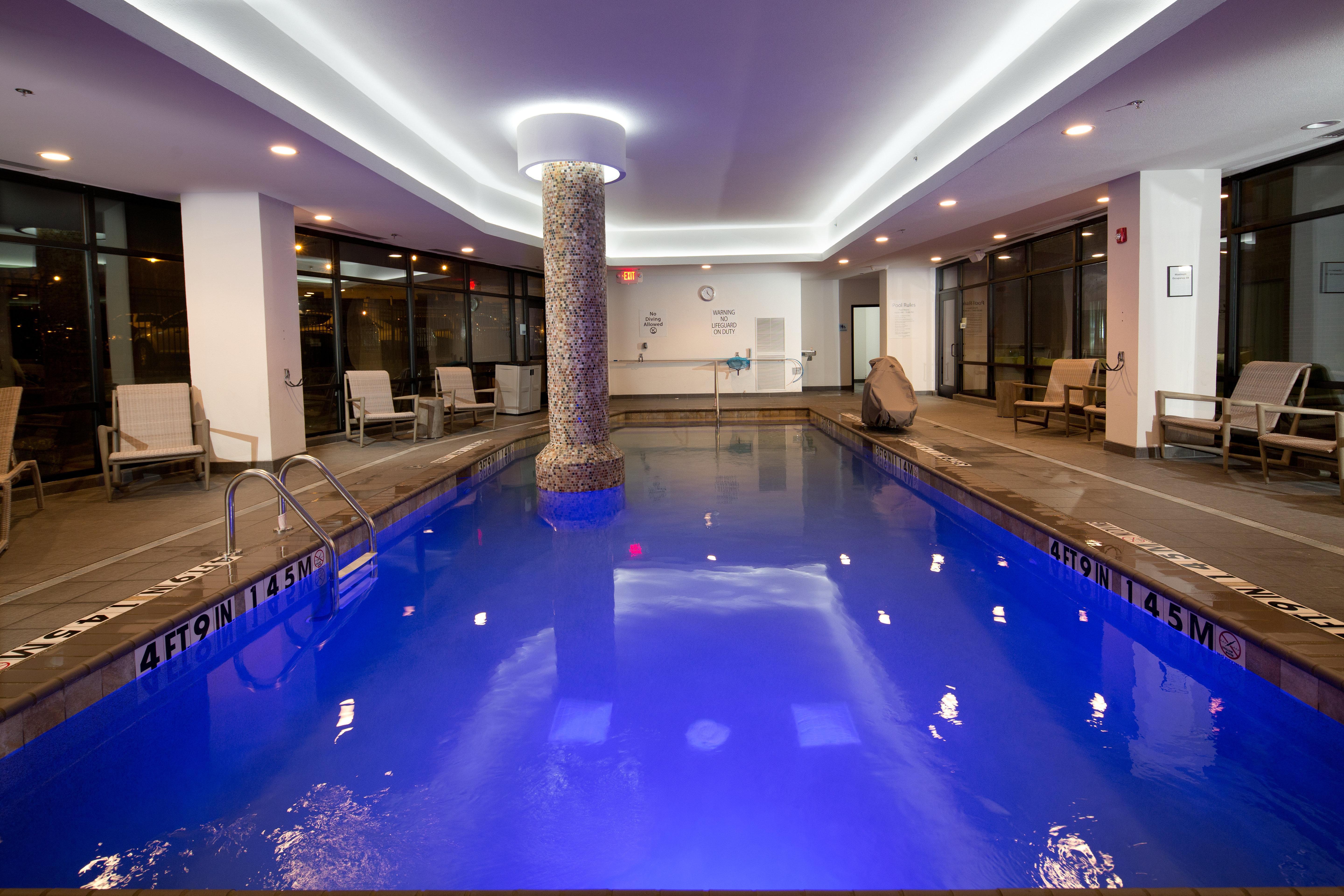 Holiday Inn Express & Suites Oklahoma City Downtown - Bricktown By Ihg Екстер'єр фото