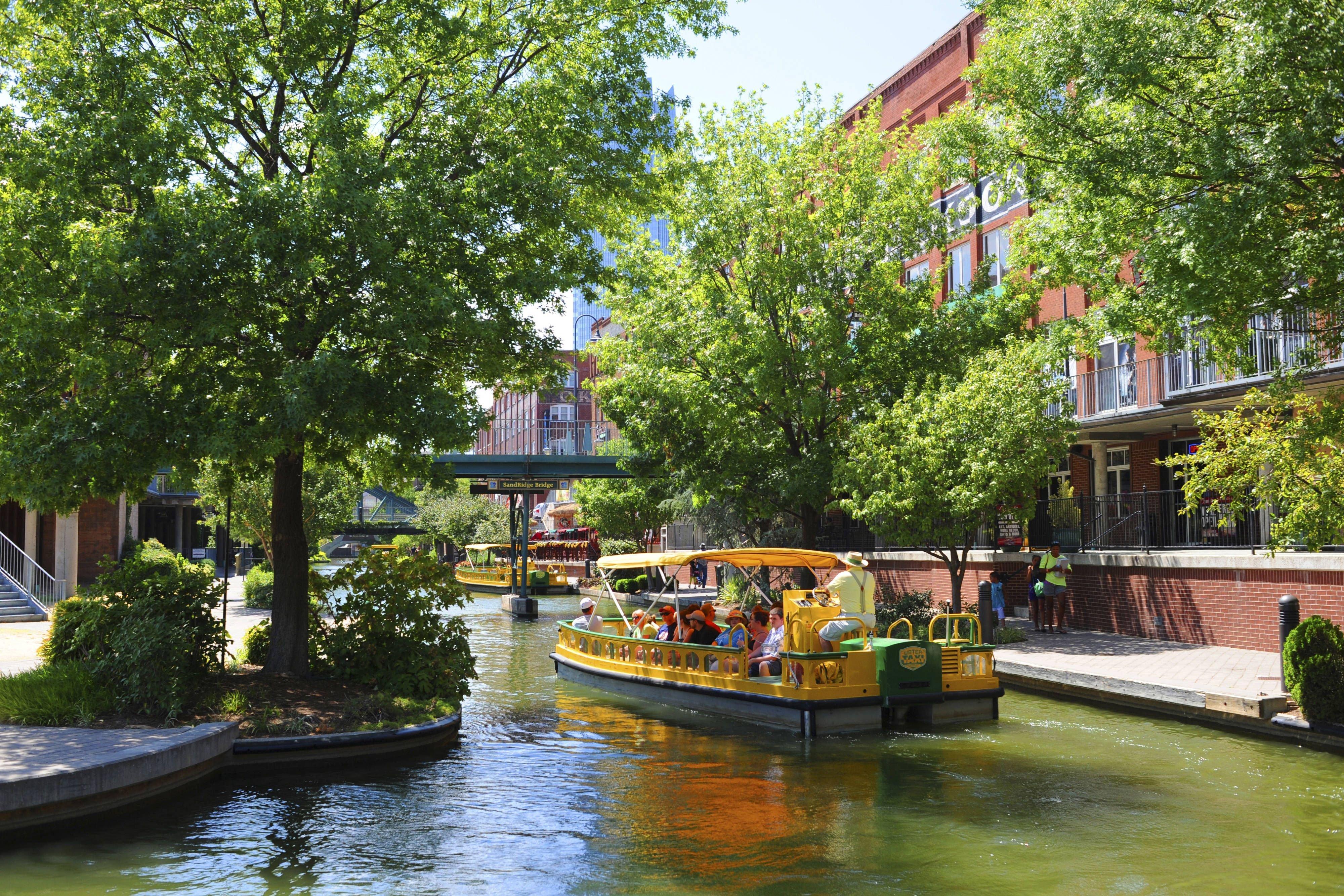 Holiday Inn Express & Suites Oklahoma City Downtown - Bricktown By Ihg Екстер'єр фото