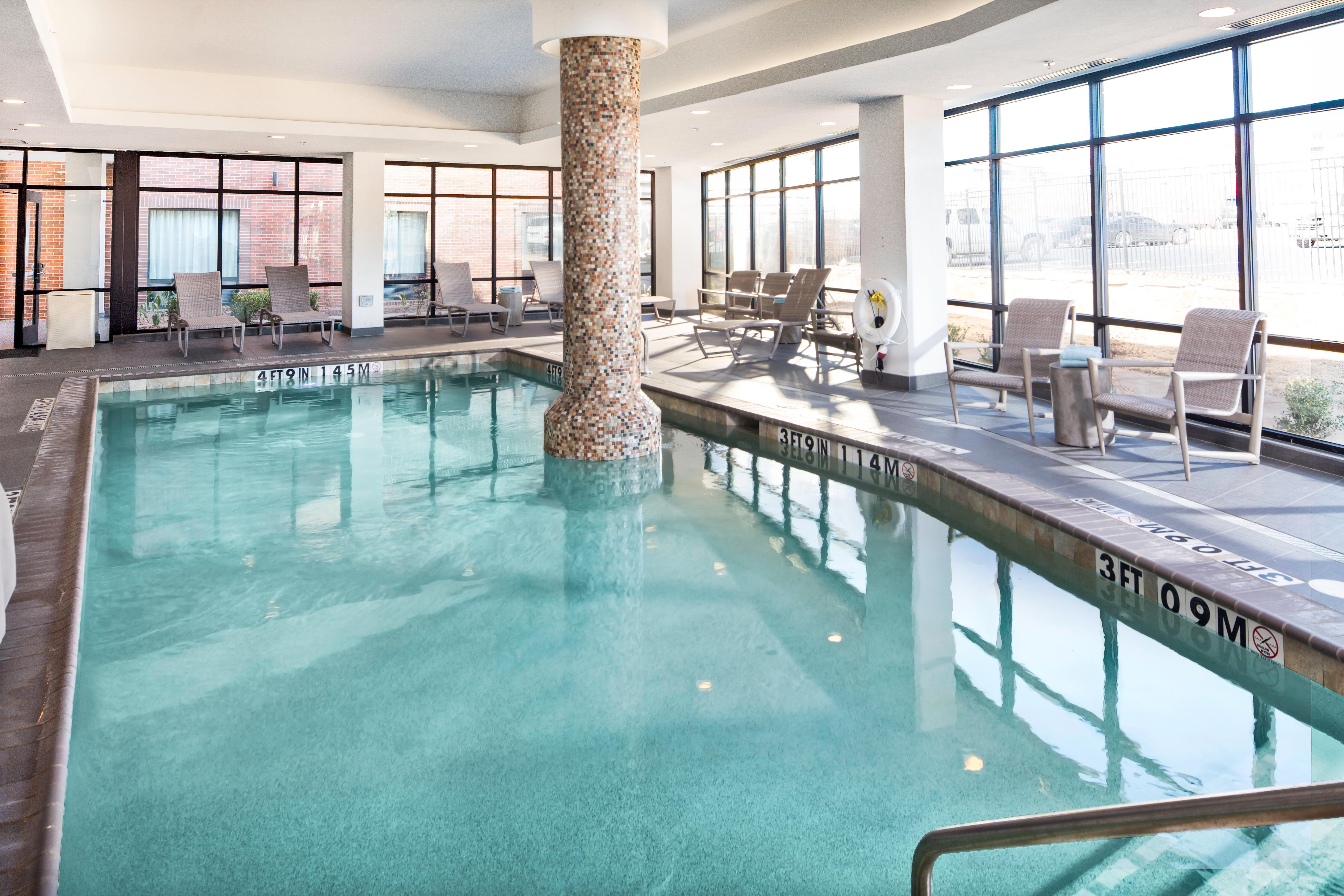 Holiday Inn Express & Suites Oklahoma City Downtown - Bricktown By Ihg Екстер'єр фото